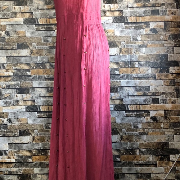 Beautiful Collection of Velnica Dresses One Size - Picture 8 of 8